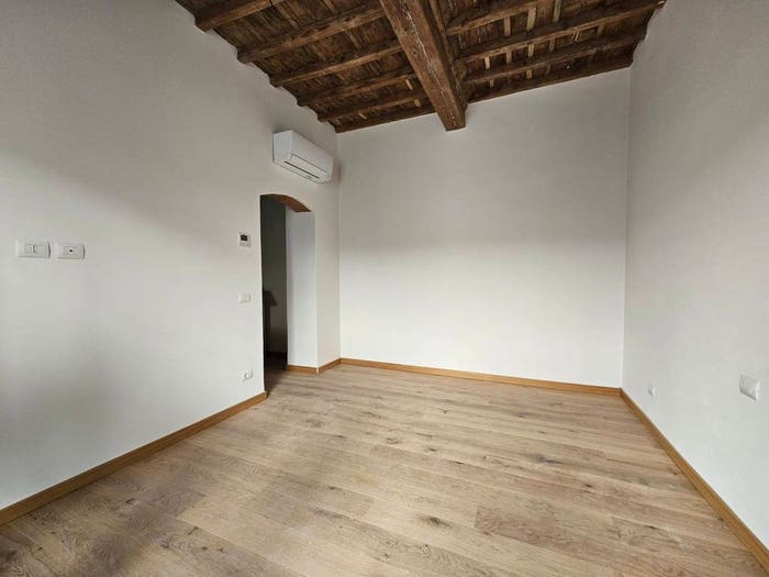 Appartamento trilocale in vendita in Via Settembre, Centro, Barberino di Mugello