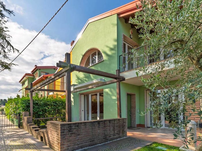 Casa quadrilocale in vendita in Località Broglie, Broglie, Peschiera del Garda