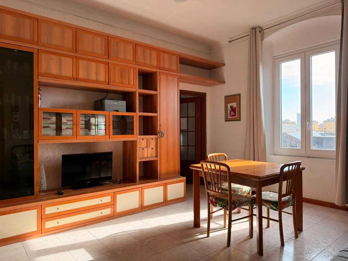 Appartamento con 5 locali in vendita in Via Giacomo Puccini A, Sestri Ponente, Genova