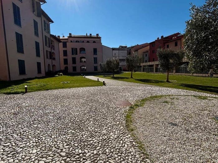 Appartamento quadrilocale in vendita in Via Alberto Mario, Sant'Antonio, Pisa