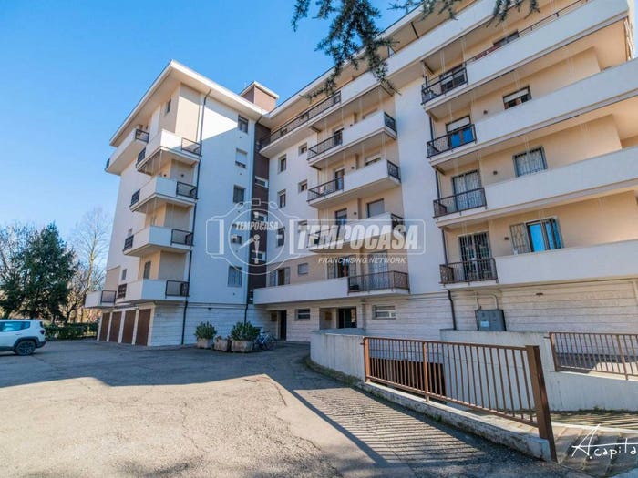 Appartamento trilocale in vendita in Via BACH B, Modena Est, Modena