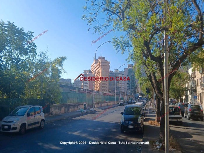Appartamento trilocale in vendita in Via Montepellegrino, Montepellegrino, Palermo