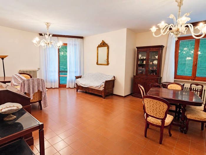 Appartamento con 6 locali in vendita in Via Santa Croce, Marsciano
