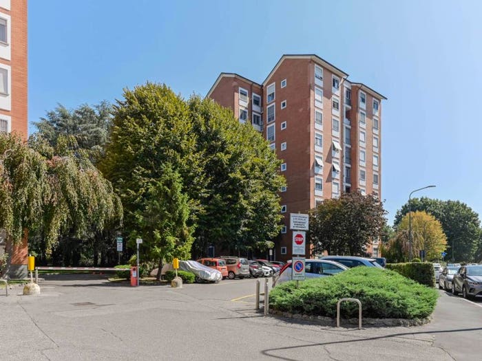 Appartamento trilocale in vendita in Via Abelardo Pecorini, Quartiere Forlanini, Milano
