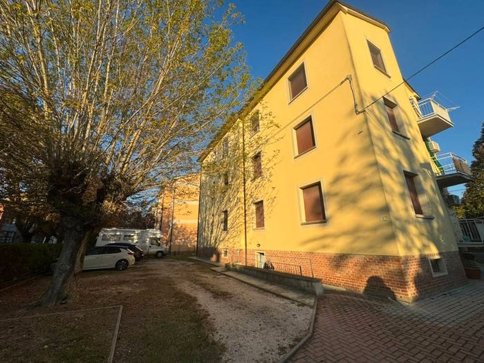 Appartamento quadrilocale in vendita in Via Terraglia, Centro, Sant'Agata Bolognese