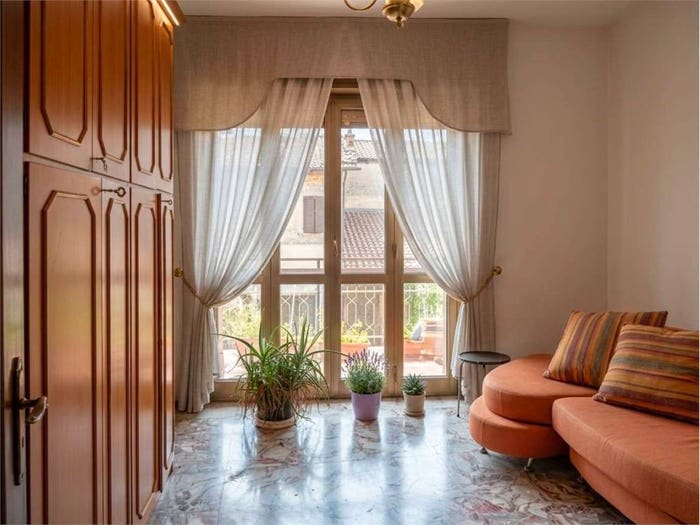 Appartamento con 6 locali in vendita in via salvatore mura, Centro, Front