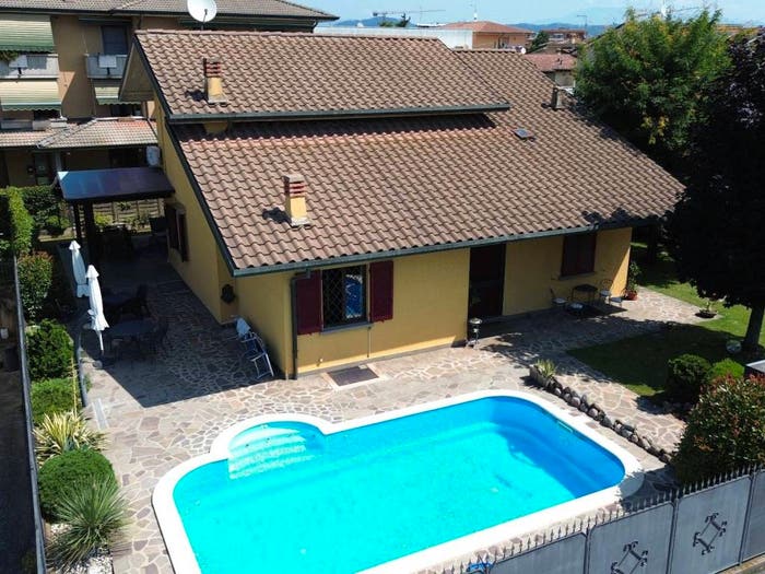 Casa con 6 locali in vendita in Via Rudiano Traversa, Centro, Chiari