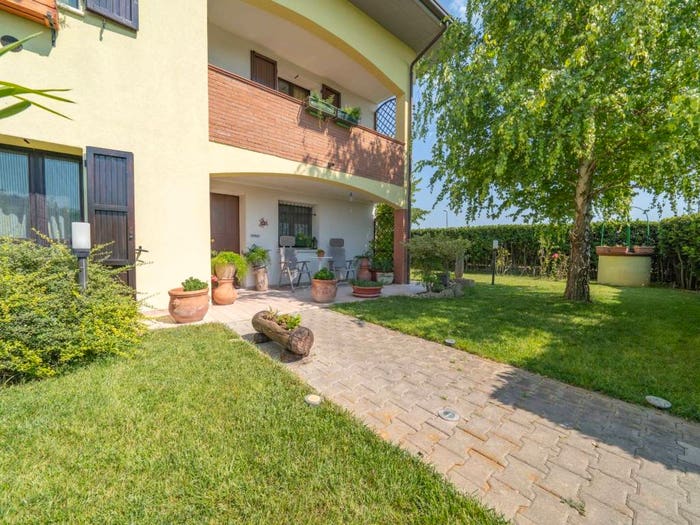 Casa con 6 locali in vendita in Via Torricchia, Forlimpopoli