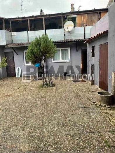 Casa con 6 locali in vendita in via Savignotto, Centro, Casalvolone