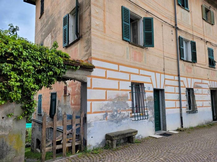Appartamento quadrilocale in vendita in Località Piano, Centro, Sassello