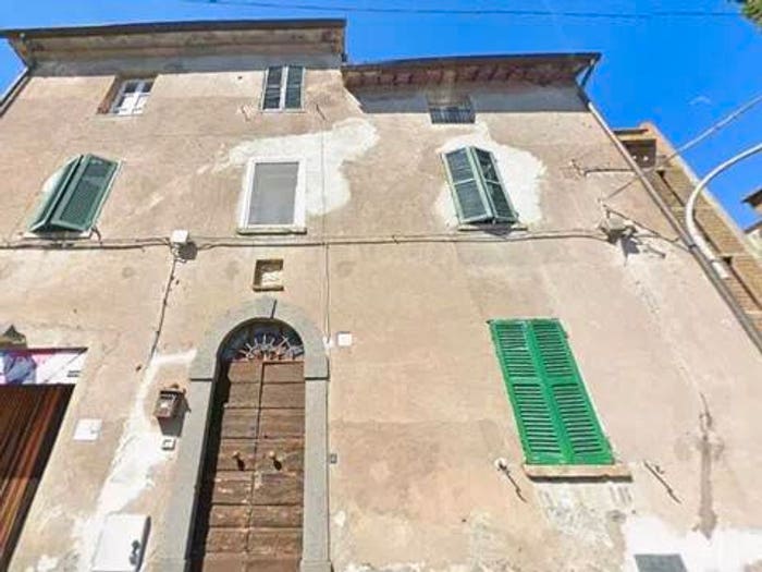 Appartamento con 5 locali in vendita in Via San Bernardino, Sipicciano, Graffignano