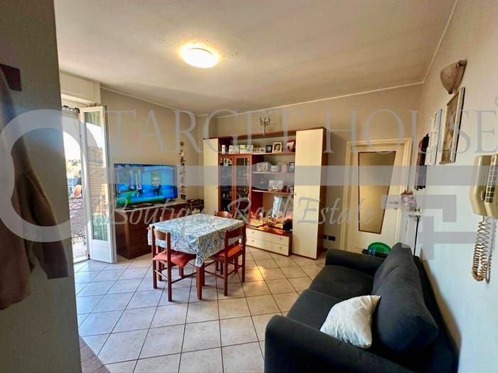 Appartamento bilocale in vendita in Via Isonzo, Parzano, Orsenigo