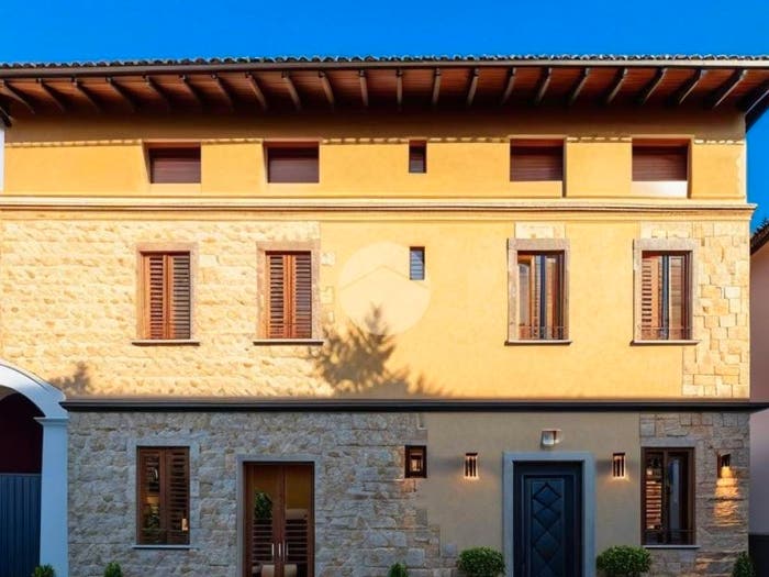 Casa quadrilocale in vendita in Via Giovane Italia, Centro, Azzano Mella