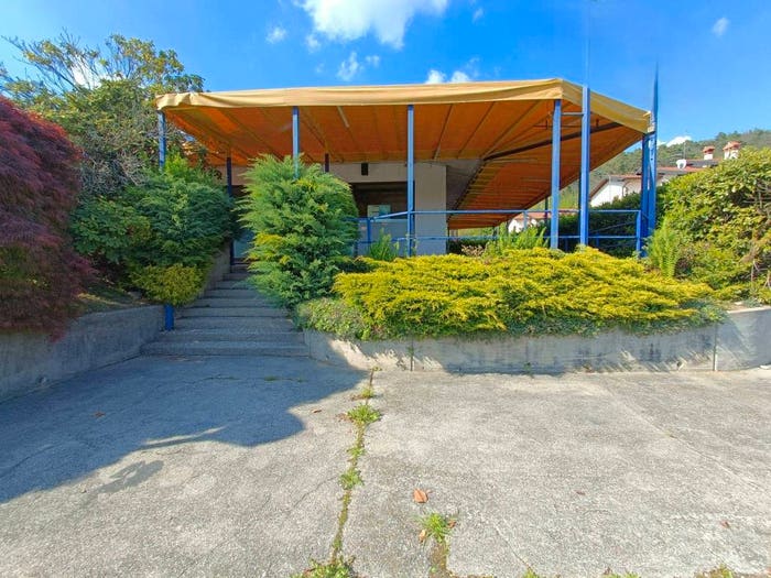 Casa trilocale in vendita in Bizzarone