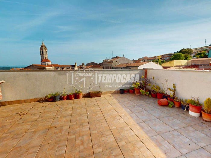 Casa con 6 locali in vendita in Corso Vittorio Emanuele, Nulvi