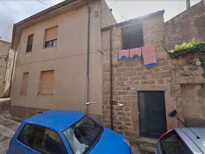 Appartamento quadrilocale in vendita in Via Padre Bonaventura Nn, Calangianus
