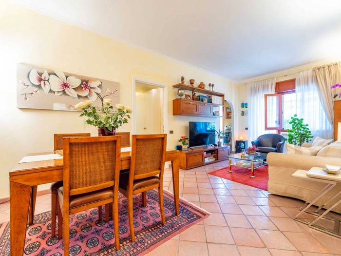 Appartamento trilocale in vendita in Corso Vittoria Colonna, Centro, Marino