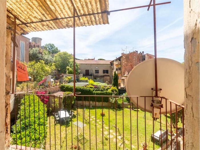 Appartamento quadrilocale in vendita in vicolo ugo basso, Centro, Massa Marittima