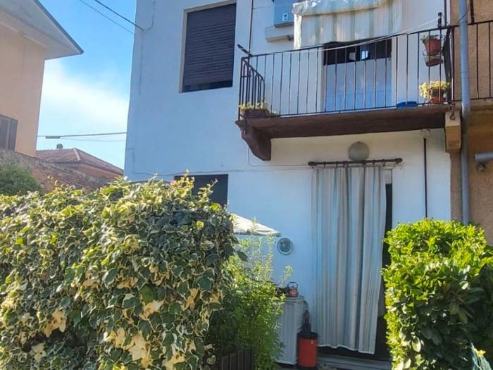 Casa quadrilocale in vendita in Corso San Rocco, Centro, Castano Primo