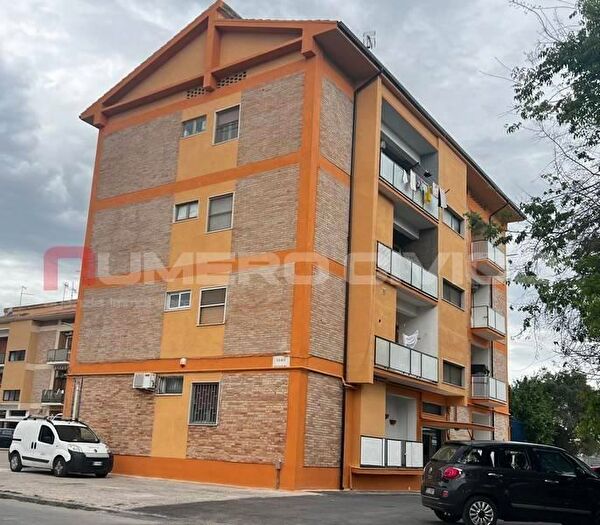 Appartamento trilocale in vendita in Viale John Fitzgerald Kennedy, Foggia