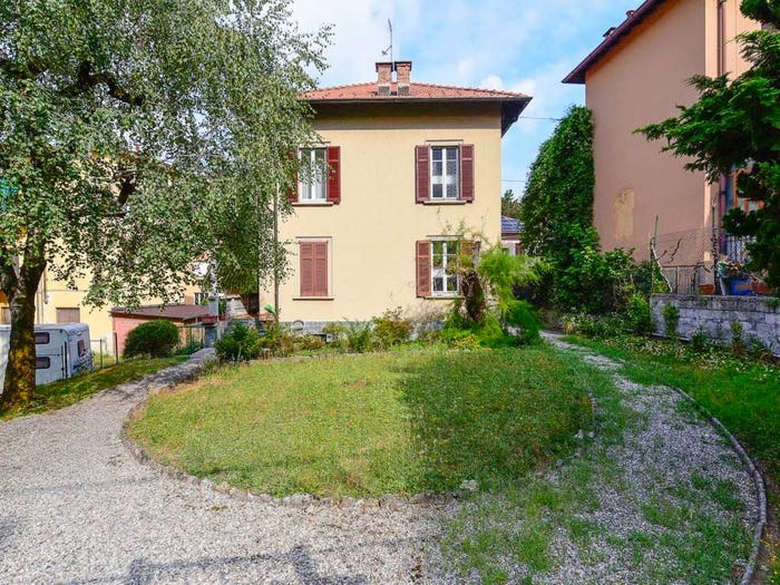 Appartamento trilocale in vendita in Via Antonio Canova, Monte Olimpino, Como