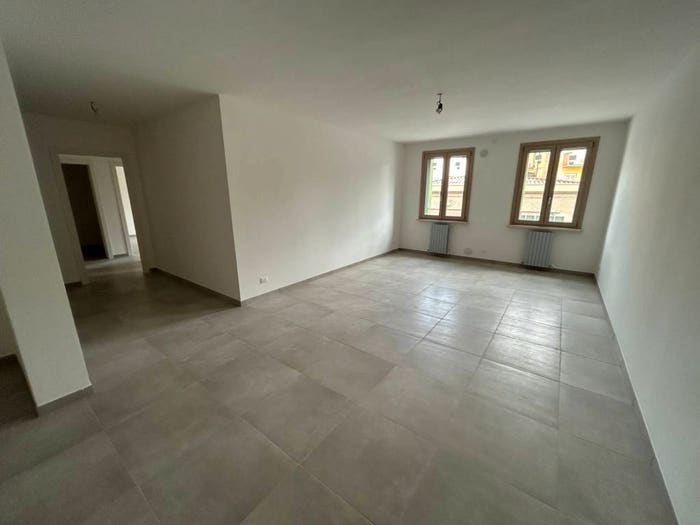 Appartamento trilocale in vendita in Centro, Poggio Rusco