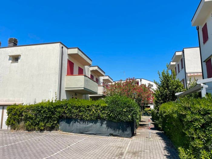 Casa trilocale in vendita in Viale Giuseppe Verdi, Lido Adriano Lido di Dante, Ravenna