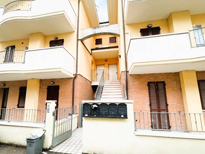 Appartamento trilocale in vendita in Colli al Metauro