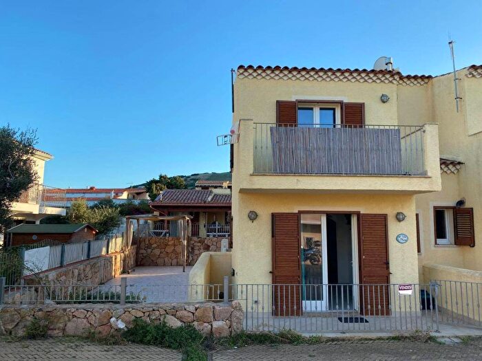 Casa con 5 locali in vendita in via Genova, La Ciaccia, Valledoria