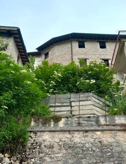 Casa bilocale in vendita in Preci PG Italia, Centro, Preci