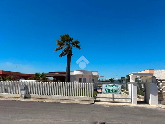 Casa trilocale in vendita in VIALE AZZURRO, Ippocampo, Manfredonia
