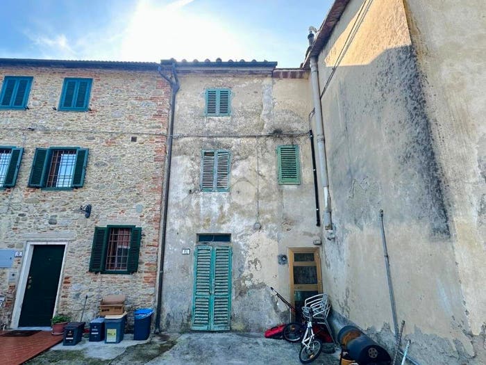 Casa trilocale in vendita in Via del Chiassone, Santomato, Pistoia