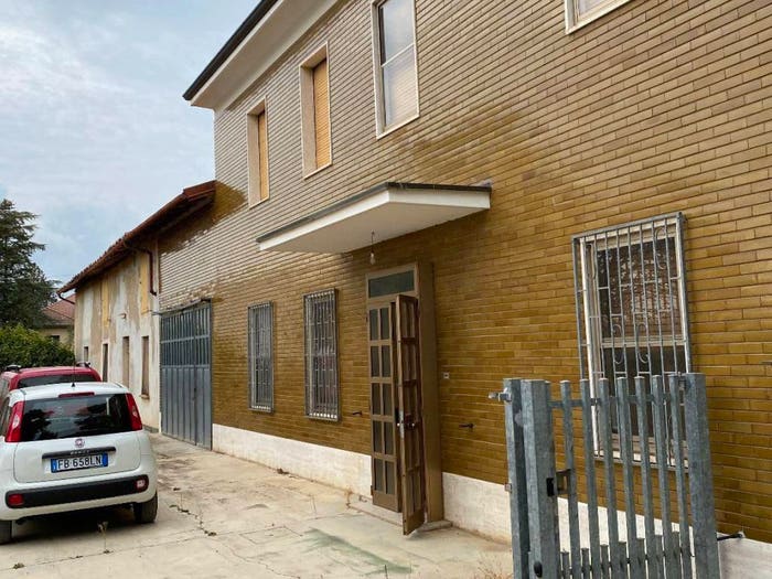 Casa con 6 locali in vendita in Via alle Cascine, San Giuliano Nuovo San Giuliano Vecchio, Alessandria