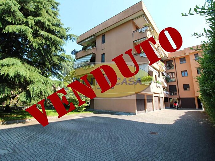 Appartamento con 5 locali in vendita in Via Emilio Alessandrini, San Fereolo Albarola Faustina, Lodi
