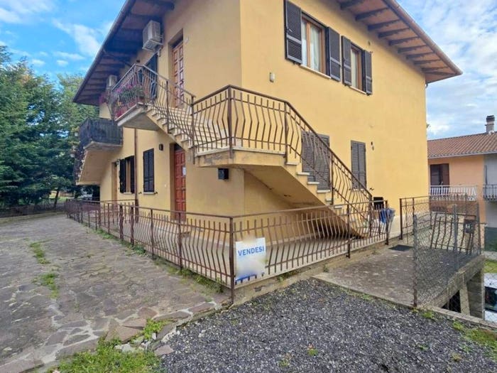 Appartamento in vendita in VIA MARIO LUCERTINI, Centro, Passignano sul Trasimeno