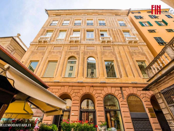 Appartamento quadrilocale in vendita in piazza Banchi, Caricamento, Genova