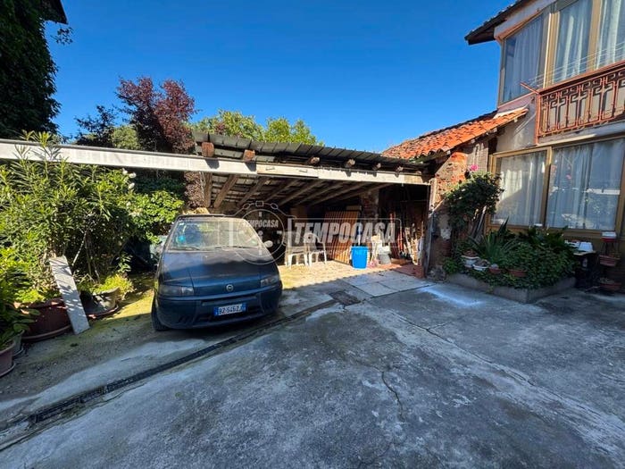 Casa bilocale in vendita in Via Amedeo Duca D'Aosta, Centro Storico, Collegno