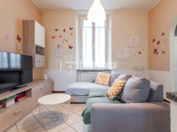 Appartamento trilocale in vendita in Via Guffanti, Bulgarograsso