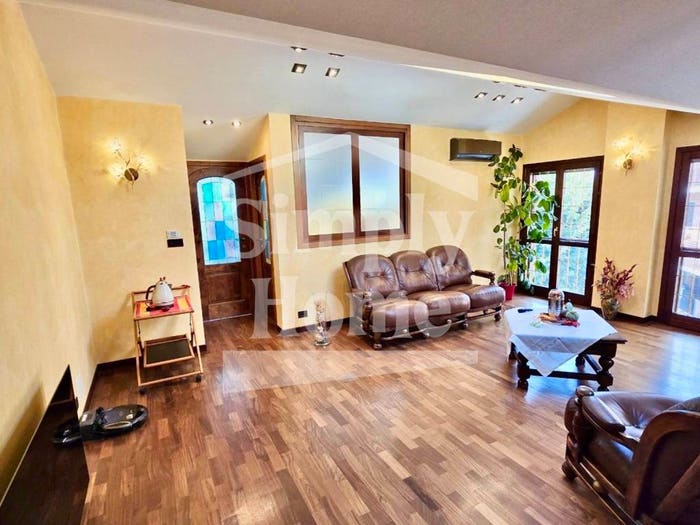 Casa trilocale in vendita in Via Maggio, Vittoria, Moncalieri