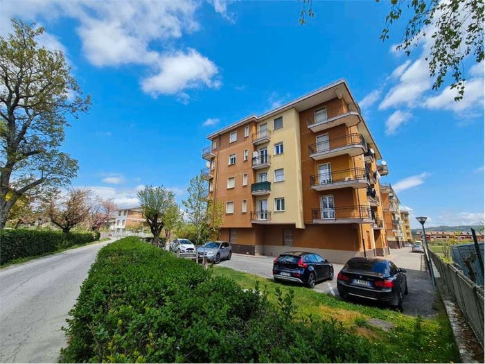 Appartamento trilocale in vendita in strada Mombasiglio, Centro, Ceva