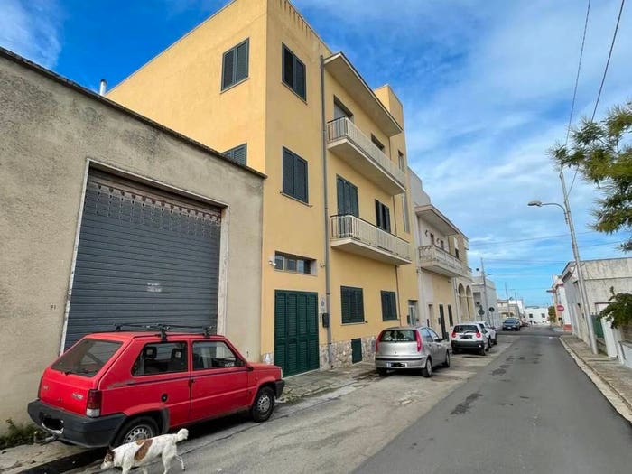 Appartamento con 5 locali in vendita in Via Giuseppe Verdi, Centro, Alessano