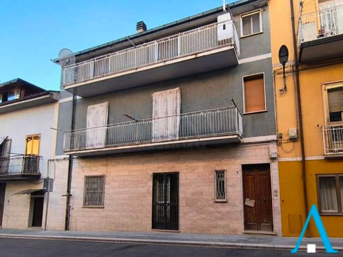 Appartamento quadrilocale in vendita in Via Massimo Urbano, San Giovanni Rotondo