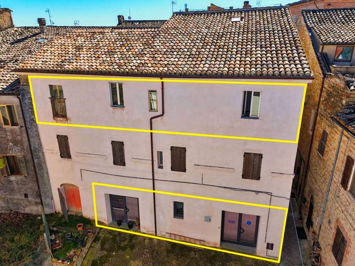 Case in Vendita e in Affitto - 2