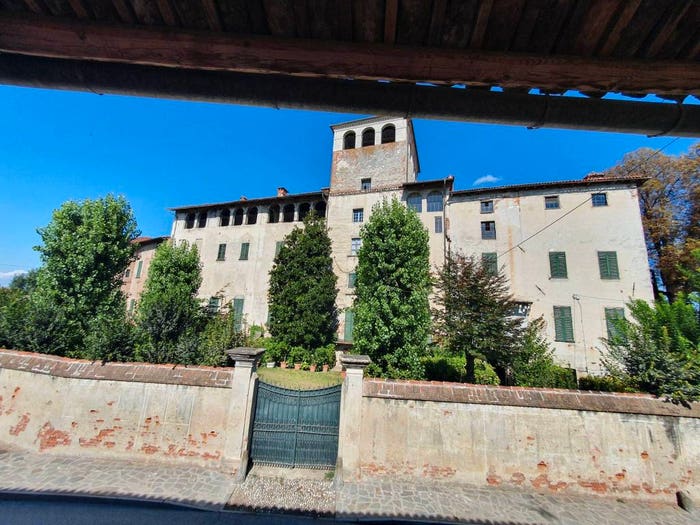 Casa trilocale in vendita in Piazza Castello, Ruffia