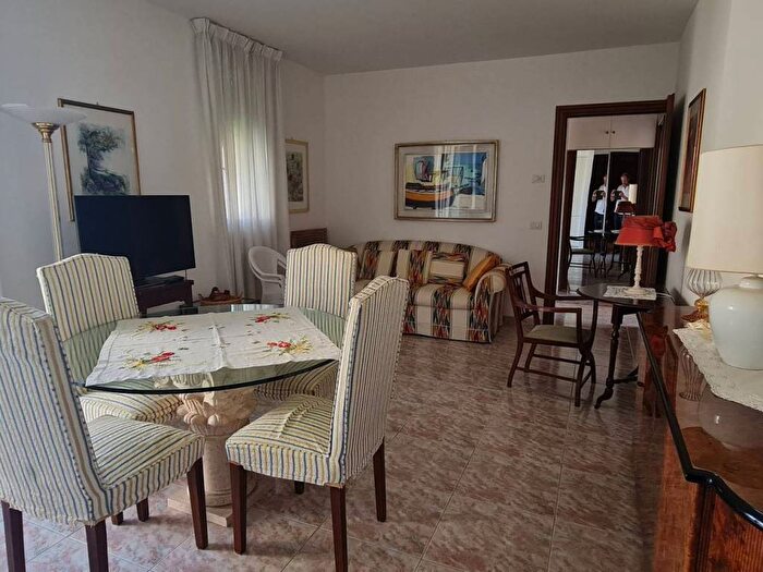 Appartamento bilocale in vendita in Via Roberto, Centro, Bordighera