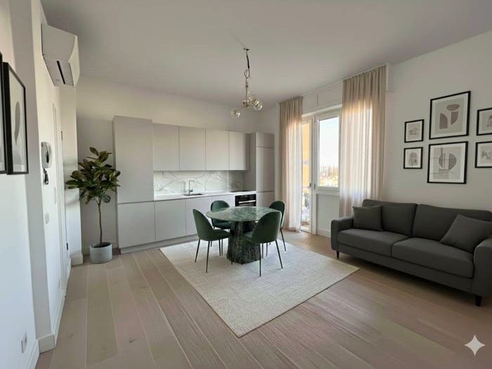 Appartamento bilocale in vendita in Piazza Giacomo Puccini, Porta al Prato San Jacopino, Firenze
