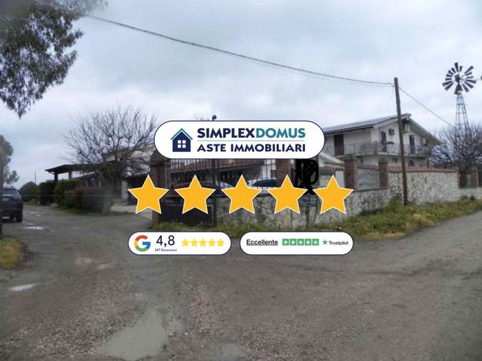 Casa con 6 locali in vendita in Cda Boreano, Venosa