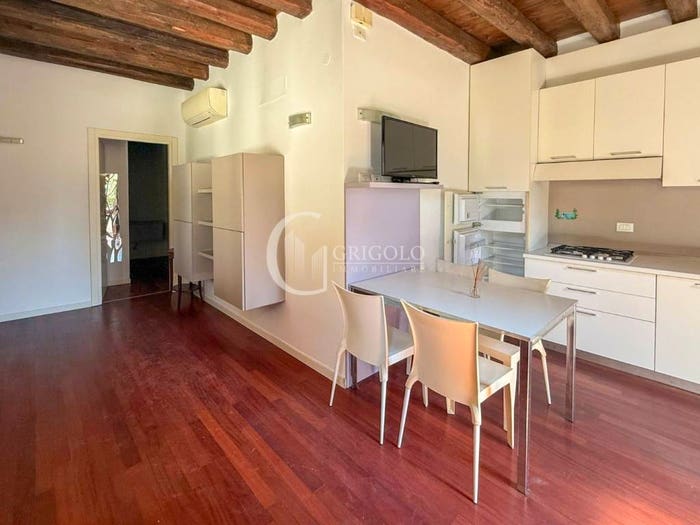 Appartamento trilocale in vendita in Viale Arno, Lido Centro Ovest, Jesolo