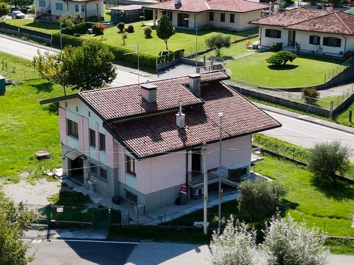 Casa con 6 locali in vendita in Via Meduna, Centro, Cavasso Nuovo
