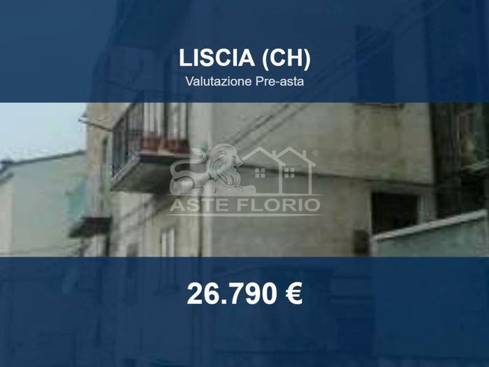 Appartamento con 6 locali in vendita in Via Fontana e, Liscia